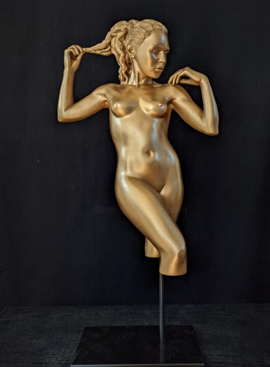Sculpture titled "Golden Lady 5" by Sylvie Bourély (SB), Original Artwork, Clay