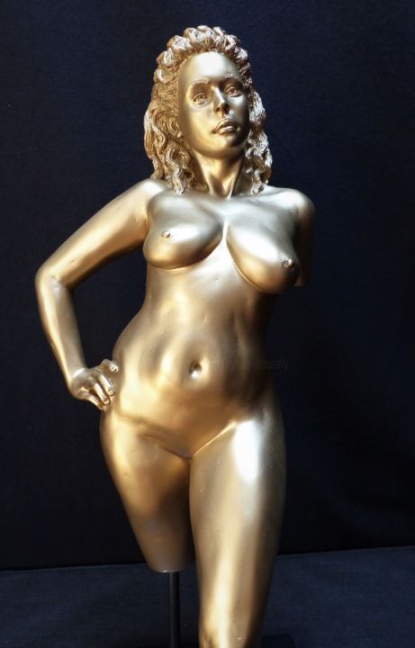 Sculpture intitulée "Golden Lady 1" par Sb, Œuvre d'art originale, Argile