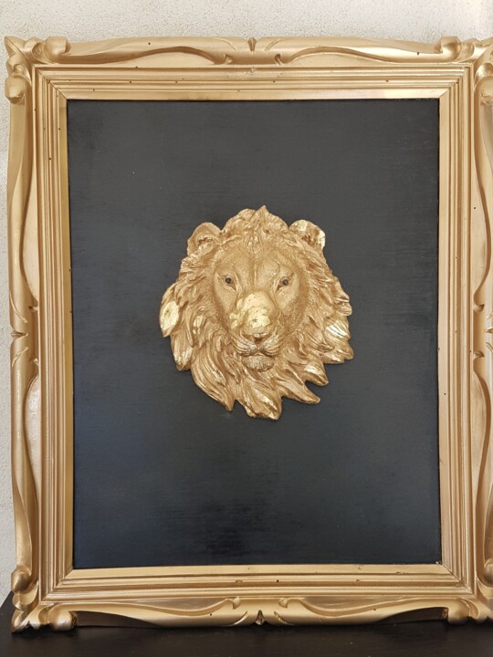 Sculpture intitulée "Le lion doré" par Sylvie Granger, Œuvre d'art originale, Coulage