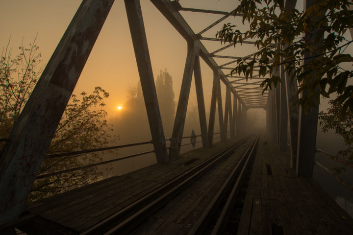 Fotografia zatytułowany „Opuszczony most” autorstwa Szary Burek, Oryginalna praca, Fotografia cyfrowa