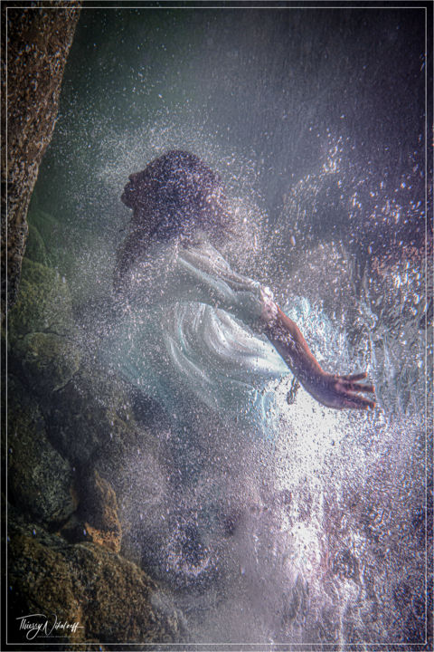 Photography titled "Aqua Spirit" by Thierry Nikolaeff, Original Artwork, Digital Photography