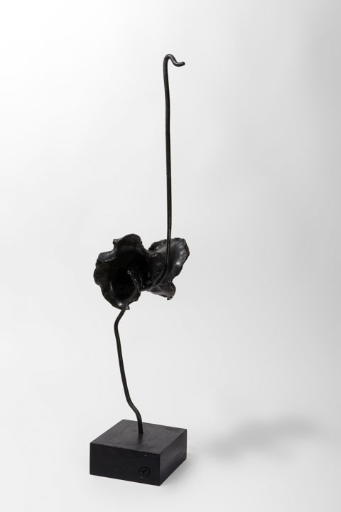 Sculpture titled "Autruche Volute" by Philippe Tallis, Original Artwork, Metals