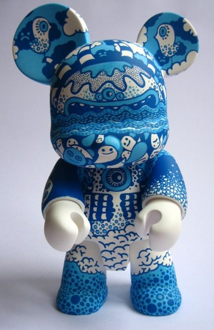 Peinture intitulée "Qee Bear Blue Custom" par Tan-Ki, Œuvre d'art originale,