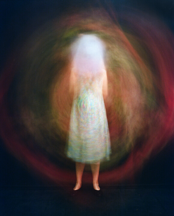 Photography titled "Red shining" by Tania Serket, Original Artwork, Analog photography