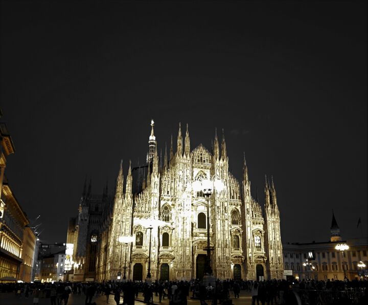 Fotografie mit dem Titel "Duomo di Milano" von Tanja Niegsch, Original-Kunstwerk, Digitale Fotografie