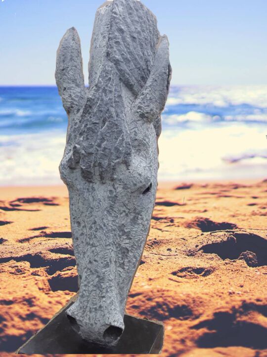 Скульптура под названием "Mare Horse Head" - Taurayi Maisiri, Подлинное произведение искусства, Камень