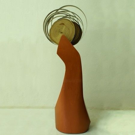 Skulptur mit dem Titel "Clockwork" von Telmo Mota, Original-Kunstwerk, Gemischte Medien