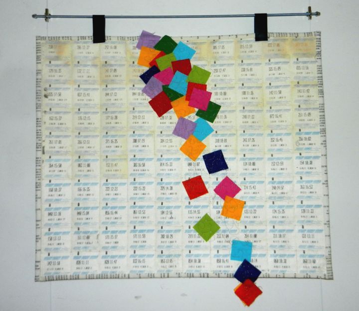 Текстильное искусство под названием "Tissu urbain" - Martine Brion, Подлинное произведение искусства
