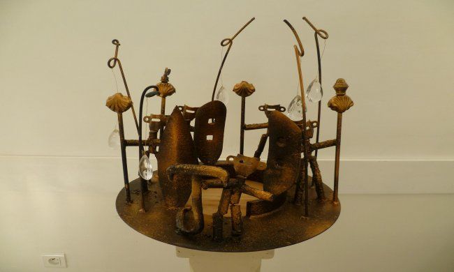 Sculpture intitulée "la table ronde" par Gilles Thiercelin, Œuvre d'art originale