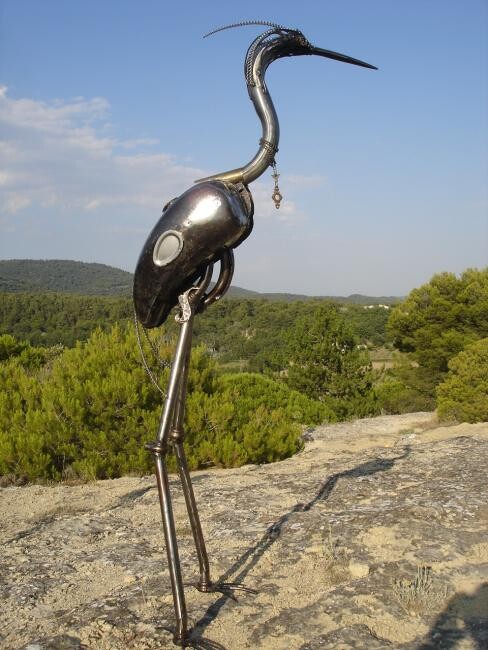 Sculpture titled "echassier bidon 2" by Thierry Gall, Original Artwork