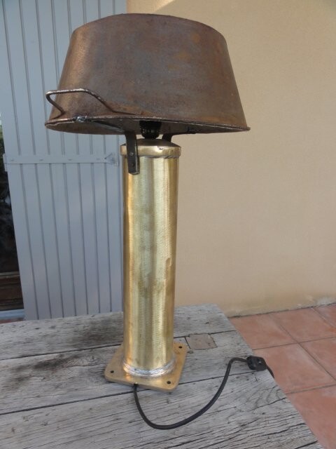 Sculpture titled "Lampe Guinguette 2" by Thierry Gall, Original Artwork