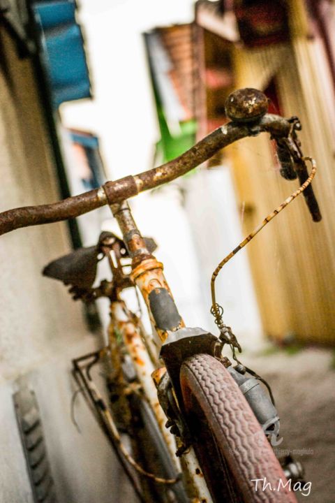 Photography titled "à bicyclette..." by Thierry Magliulo (Th.Mag), Original Artwork