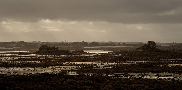 Photography titled "Roscoff 11." by Thierry Martin, Original Artwork, Digital Photography