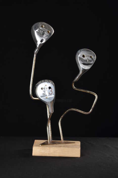 Sculpture titled "Famille Golf" by Thierry Roy, Original Artwork