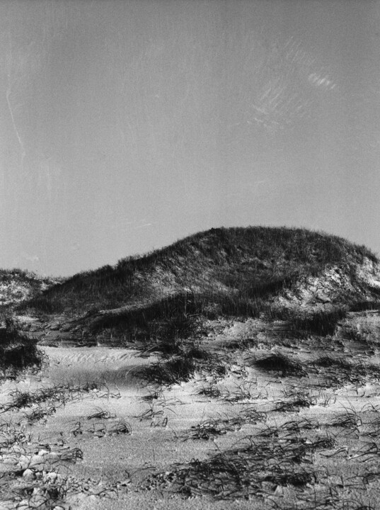 Photography titled "Dune I" by Timo Milke, Original Artwork, Analog photography