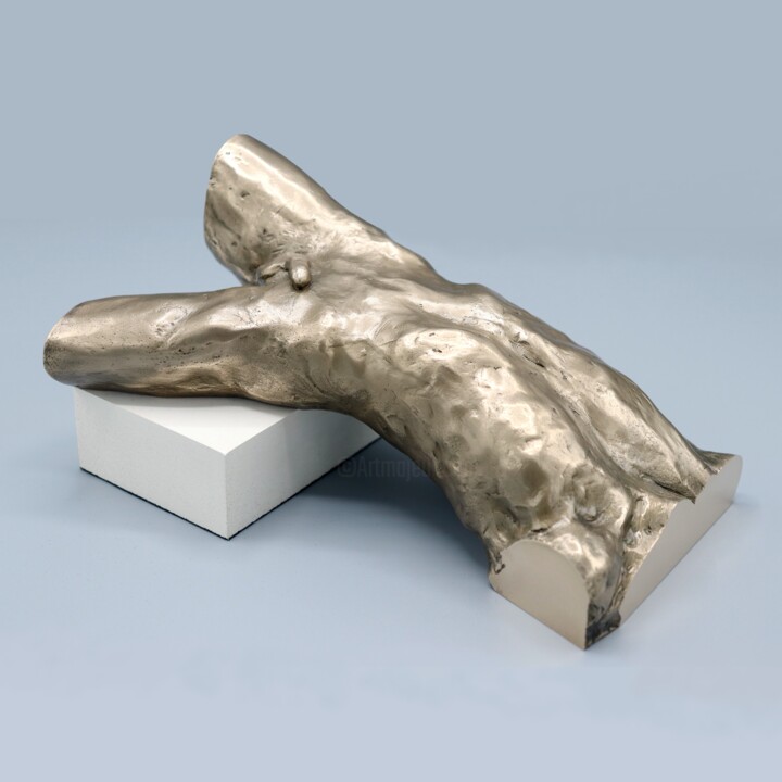 Sculpture titled "Etude de torse" by Timothée Karas, Original Artwork, Bronze