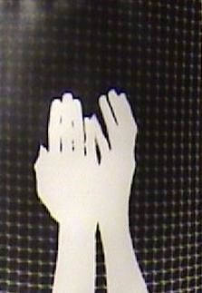 Photographie intitulée "Mains Liées" par Tine K, Œuvre d'art originale