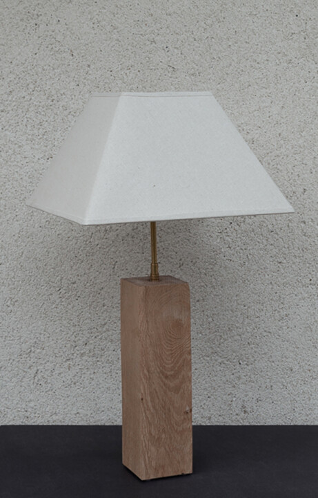 Design titled "Lampe en chêne desi…" by Tomasz Marcus, Original Artwork, Luminaire