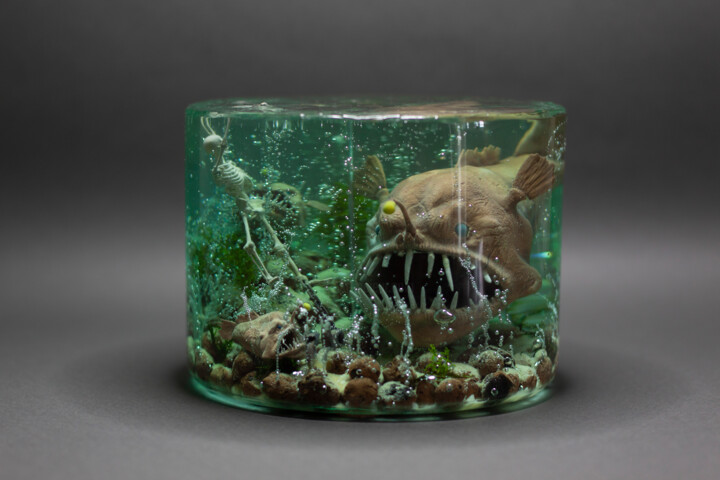 Sculpture titled "Anglerfish VS skele…" by Tot_artstudio, Original Artwork, Resin