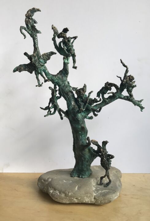 Sculpture intitulée "Fairy tree 1." par Erno Toth, Œuvre d'art originale, Bronze