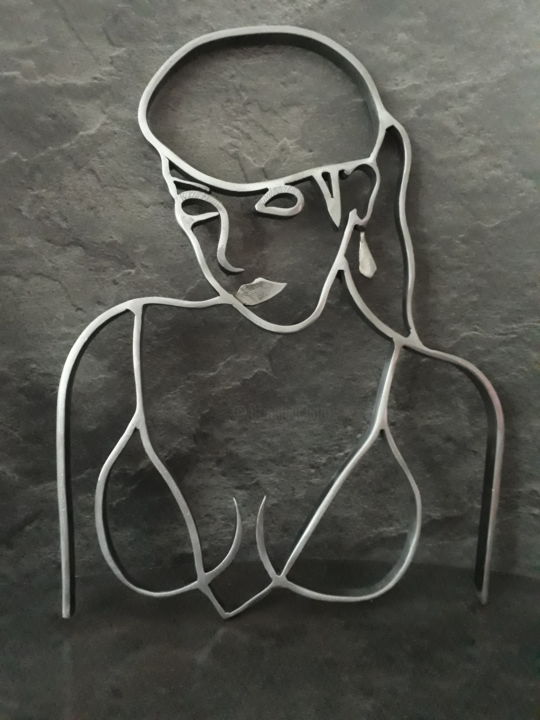 Sculpture intitulée "Isabella" par Alain Tourette, Œuvre d'art originale, Métaux