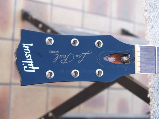 Artisanat intitulée "Guitare Gibson Les…" par Jean Trabalon, Œuvre d'art originale
