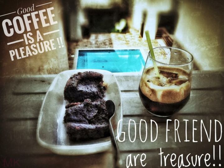 Photography titled "Coffee And Friends" by Manos Kastanakis, Original Artwork