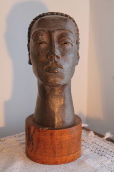 Skulptur mit dem Titel "Africaine" von Elisabeth Feixes-Troin, Original-Kunstwerk