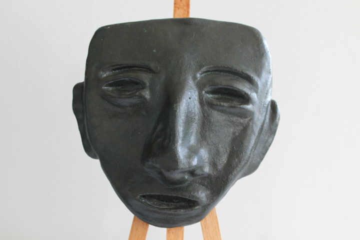 Skulptur mit dem Titel "Masque pré-colombien" von Elisabeth Feixes-Troin, Original-Kunstwerk