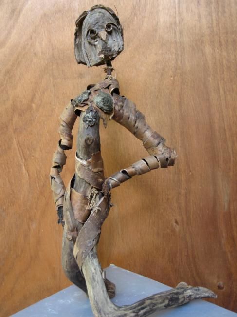 Sculpture titled "La Toiseuse" by Marie Tucat, Original Artwork, Wood