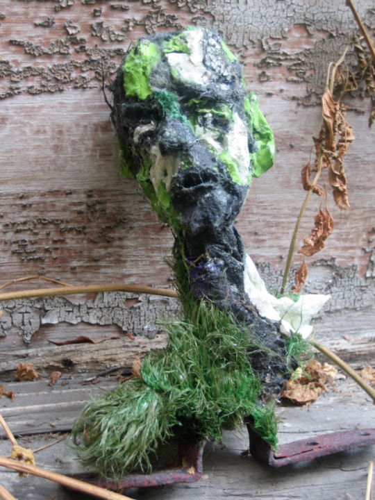 Sculpture intitulée "Little Géant vert" par Marie Tucat, Œuvre d'art originale, Autre