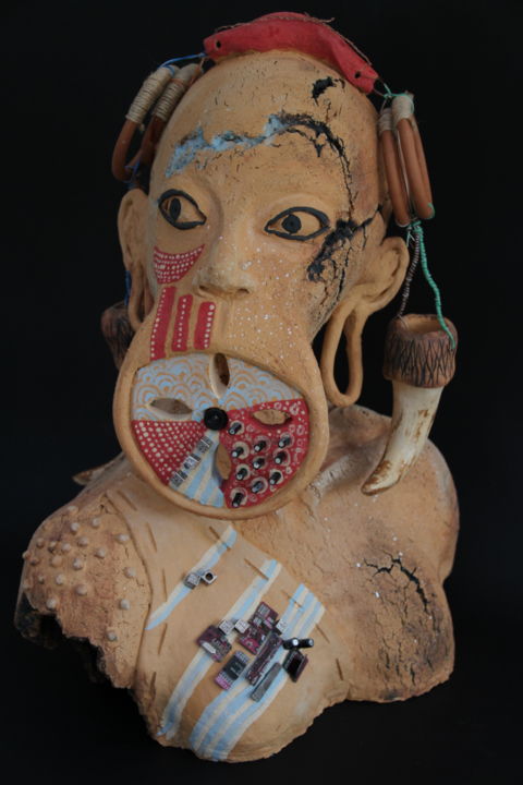 Sculpture titled "Omo Tribes" by Tuğçe Gökbulut, Original Artwork, Ceramics