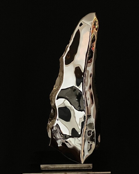 Sculpture titled "Monolithe 32" by Ujy Artiste Auteur, Original Artwork, Metals