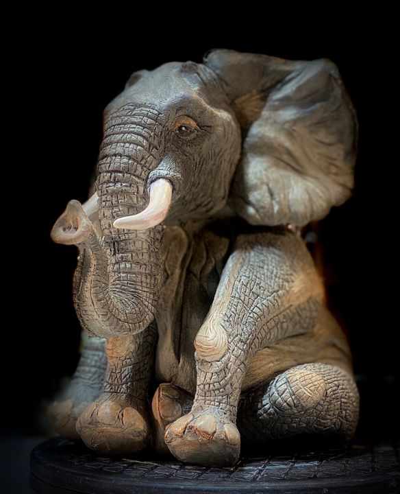 Sculpture titled "Elefant" by Ulrich Meier, Original Artwork, Clay