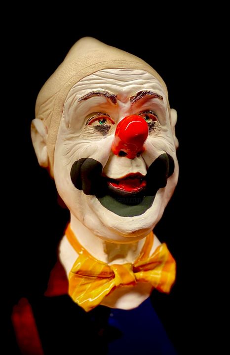 Sculpture titled "Clown" by Ulrich Meier, Original Artwork, Clay