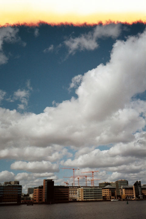 Photographie intitulée "Cranes in the Sky" par Ulrika L, Œuvre d'art originale, Photographie argentique