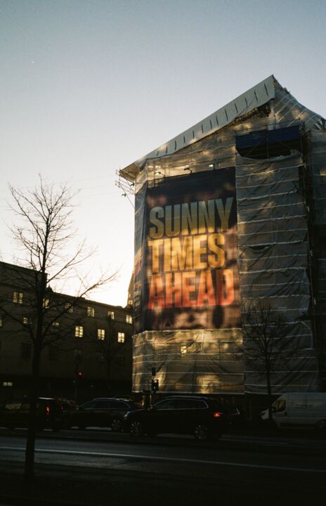Photographie intitulée "Sunny times ahead" par Ulrika L, Œuvre d'art originale, Photographie argentique
