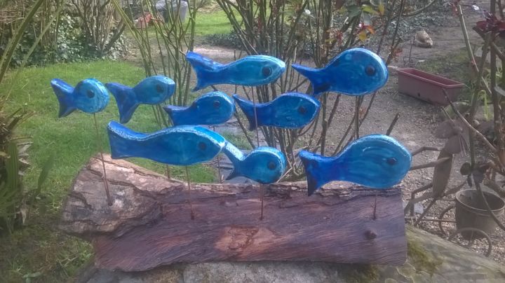 Sculpture titled "BANC DE POISSONS" by Valerie Perron, Original Artwork, Ceramics