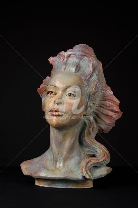 Escultura titulada "Dame Loire2" por Valerie Barrault, Obra de arte original, Cerámica