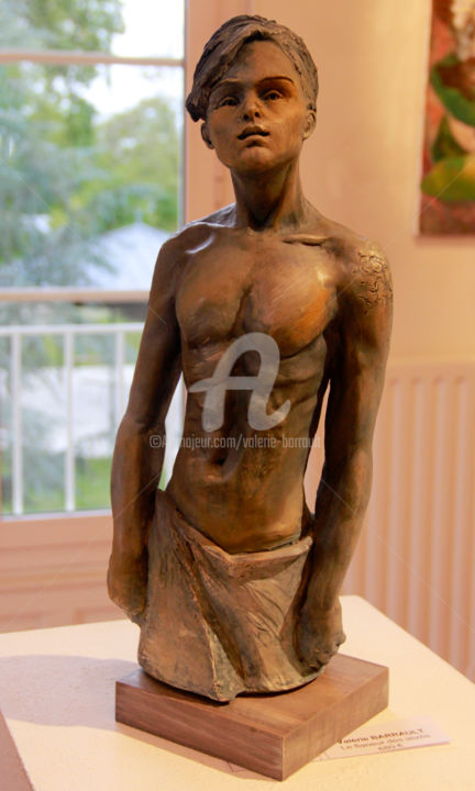 Sculpture titled "Le flâneur des Aliz…" by Valerie Barrault, Original Artwork, Clay