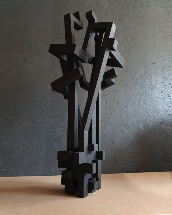 Sculpture,  34,3x14,2 in 