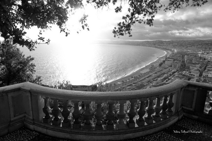 Фотография под названием "Panorama sur la vil…" - Valery Trillaud, Подлинное произведение искусства, Цифровая фотография