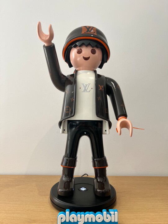 Scultura intitolato "Playmobil XXL Louis…" da Vanessa Fodera, Opera d'arte originale, Spray