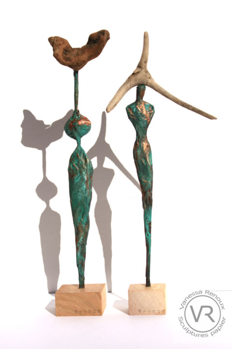 Sculpture titled "Sculptures en papie…" by Vanessa Renoux, Original Artwork, Mixed Media