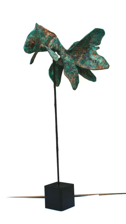 Sculpture intitulée "Grand poisson en pa…" par Vanessa Renoux, Œuvre d'art originale, Papier