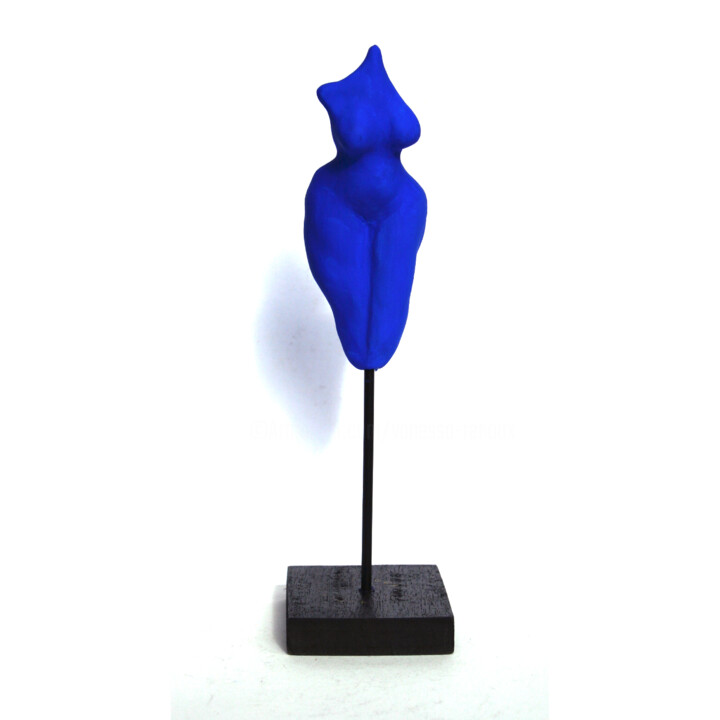 Sculpture titled "Déesse voluptueuse,…" by Vanessa Renoux, Original Artwork, Ceramics