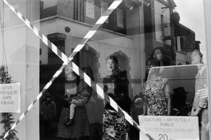 Photographie intitulée "Droit à la culture" par Christine ...... Vannier, Œuvre d'art originale, Photographie argentique