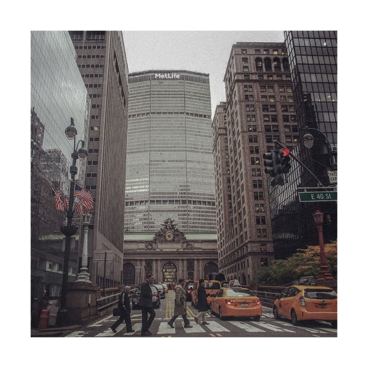 Photographie intitulée "GRAND CENTRAL from…" par Steven Elio Van Weel, Œuvre d'art originale, Travail numérique 2D