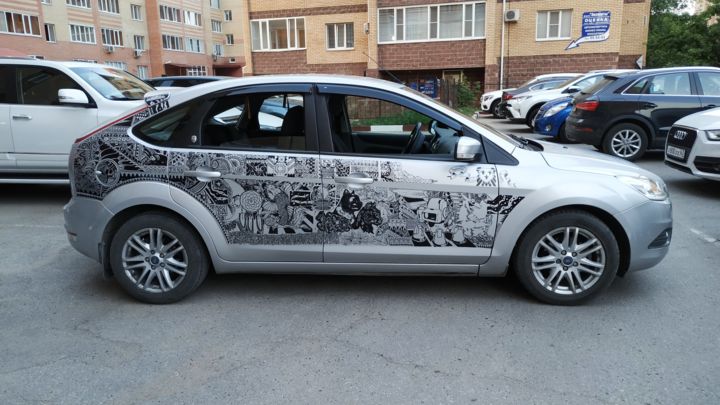 Рисунок под названием "Tattoo on the car" - Vasiliy Pimenov, Подлинное произведение искусства, Маркер