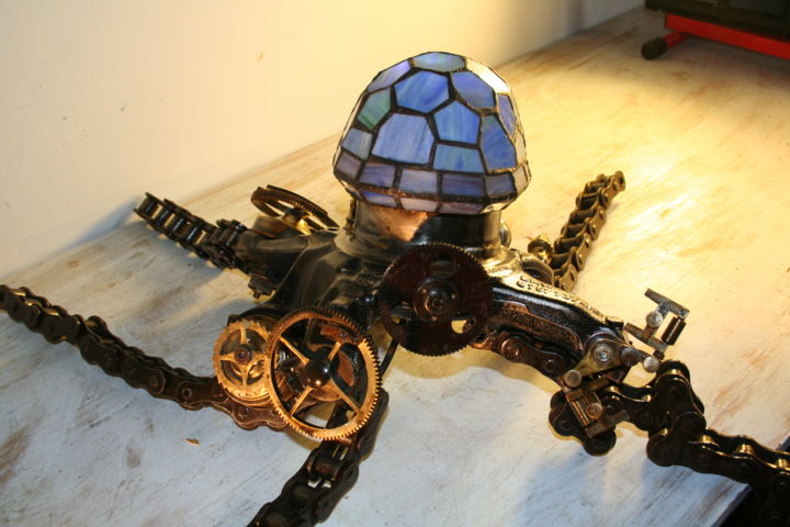 Sculpture intitulée "la pieuvre du capit…" par Eric Barque, Œuvre d'art originale, Métaux